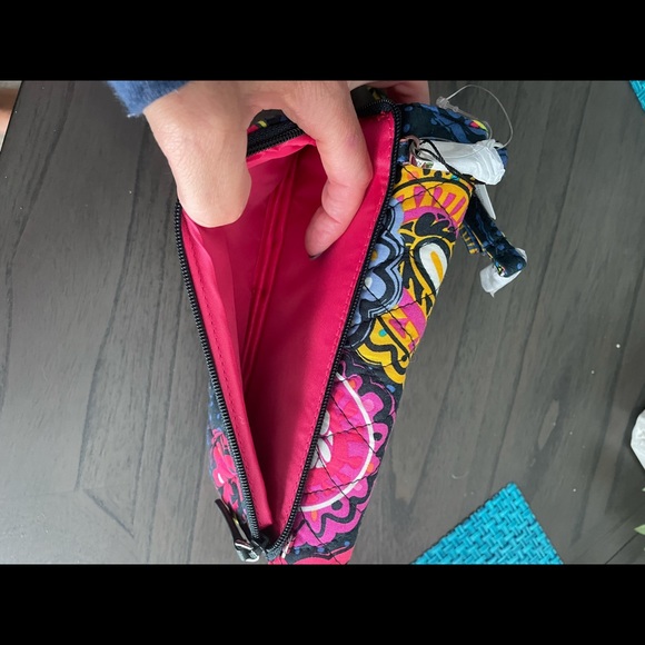 NWT Vera Bradley Wallet Crossbody - Picture 6 of 6